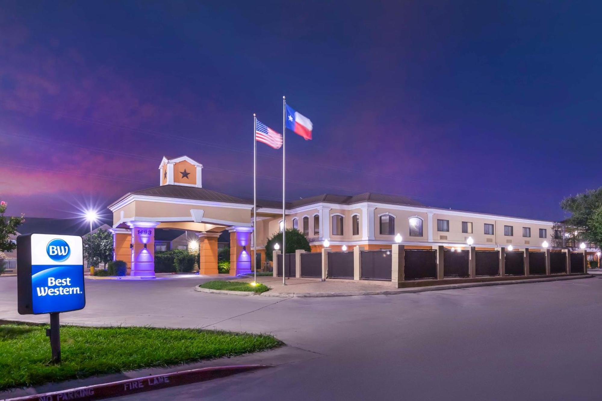 Best Western Inn & Suites New Braunfels Exterior photo